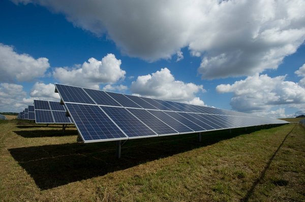 Qu'est-ce que la transition énergétique ? Les enjeux et les solutions possibles